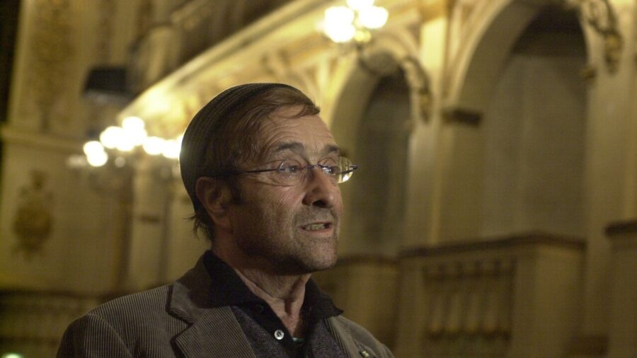 Rai Begins Filming TV Movie ‘Lucio’ About Singer Lucio Dalla