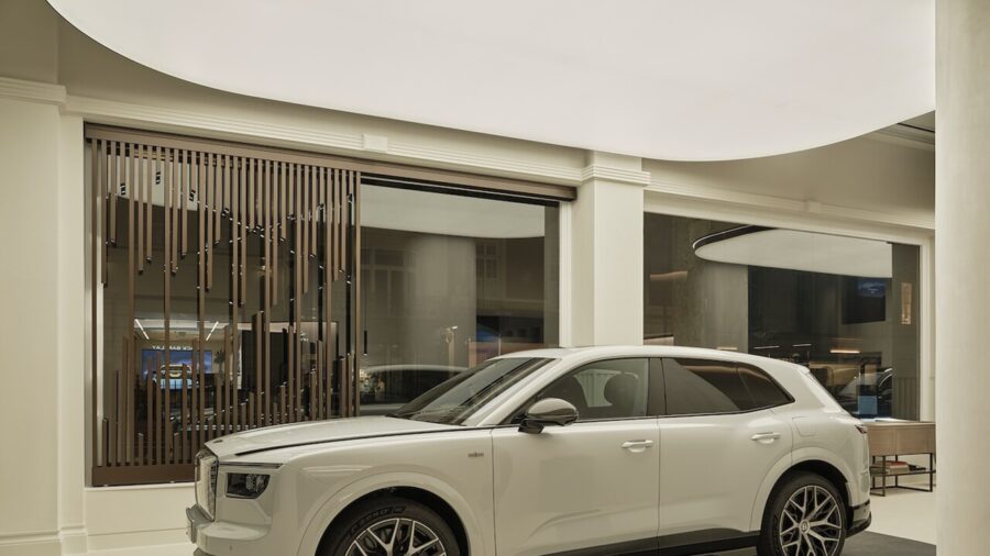 Bentley Unveils Modern Dealership Concept in London