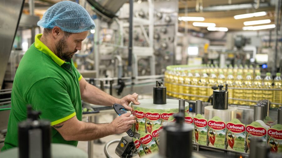Thousands of Small Investors Face Loss as Deoleo Moves Toward Sale