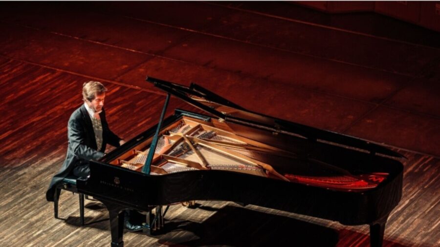 Sergei Lugansky Leads Rachmaninoff Piano Concerts and Symphony Finale at Santa Cecilia