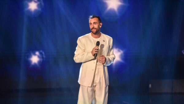 Marco Mengoni launches phone-free club nights in Milan featuring international artists