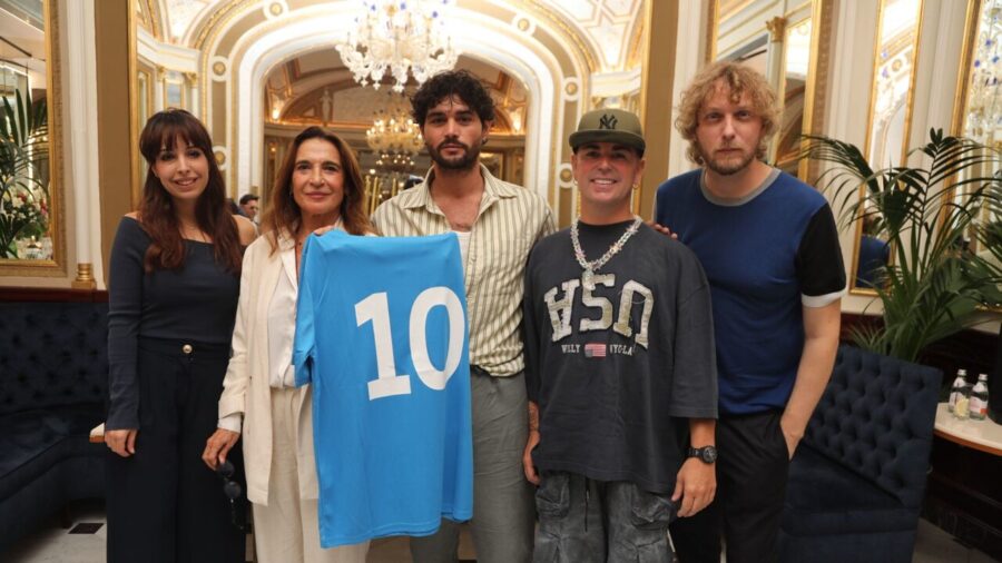 Maradona-Inspired Play Debuts at Palapartenope with Star-Studded Cast