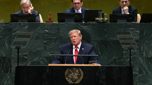 Trump Blends Foreign Policy with Midterm Election Strategy