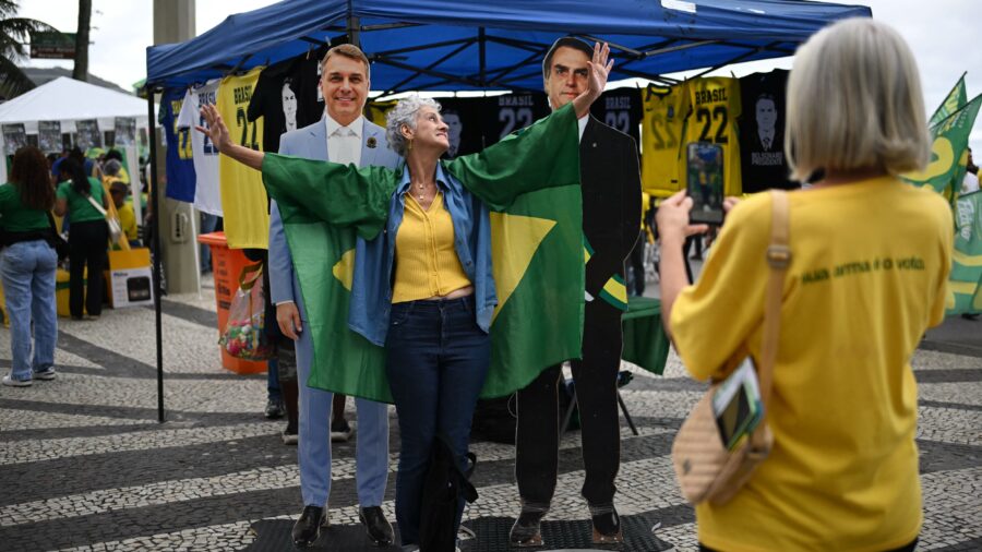 Bolsonaro’s Moral Panic Strategy Fuels Threat to Lula