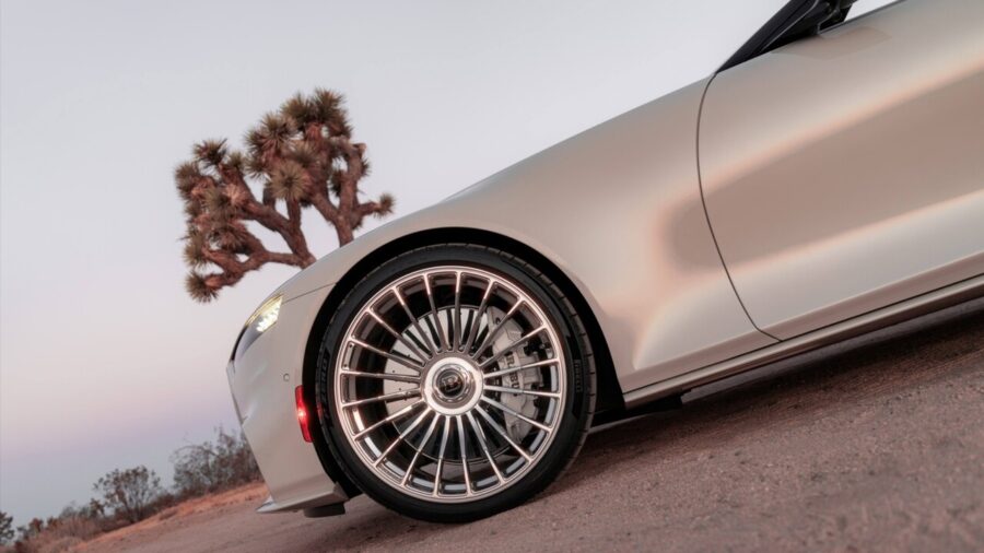 Pirelli Supplies Custom Tires for Brabus Bodo Cabriolet