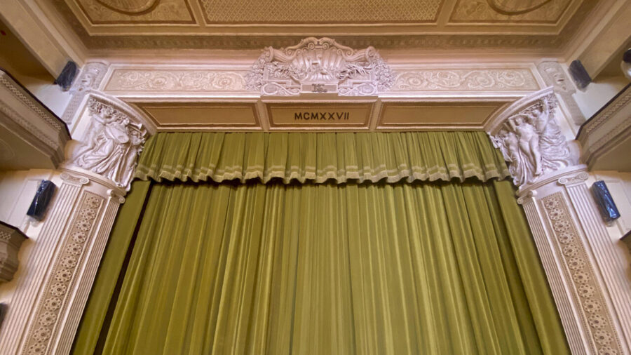 Italian Theater Workers Announce General Strike and November Protest