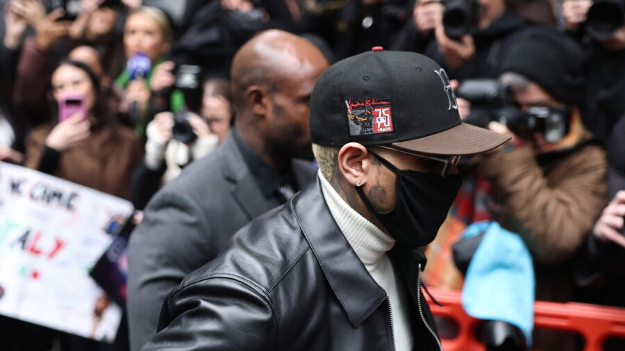 Rapper Chris Brown Receives Suspended Sentence Following London Assault Case