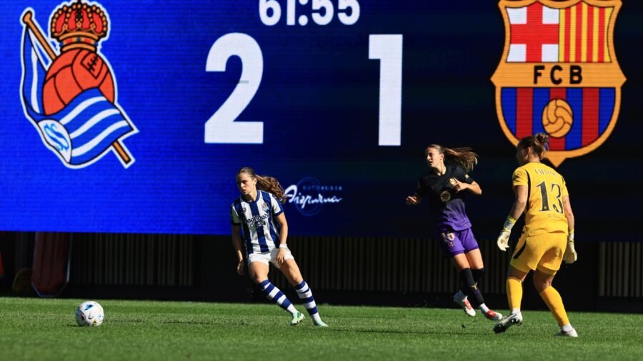 Barcelona Falls Again to Real Sociedad at Zubieta