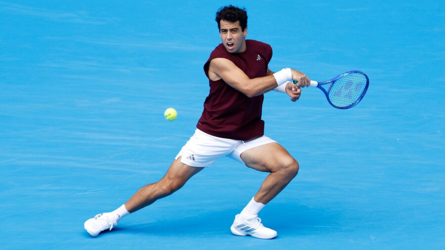 Spanish Showdown: Alcaraz and Munar Set for Tokyo Semifinal