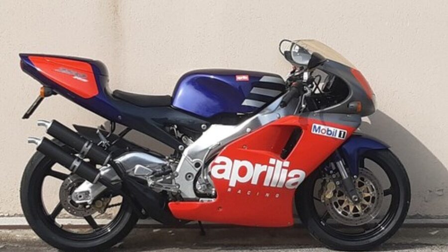 Former Champion Loris Reggiani Auctions Aprilia Replica for Charity