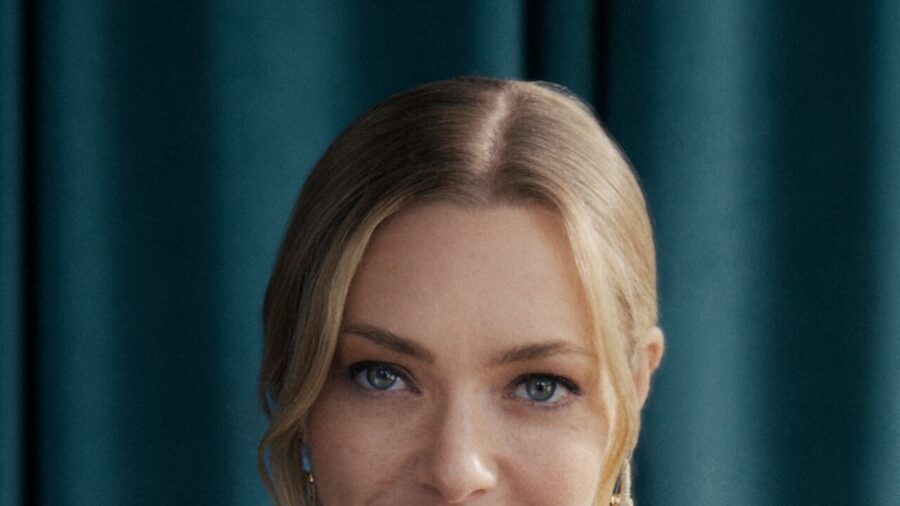 Tiffany & Co. Names Amanda Seyfried as Global Brand Ambassador
