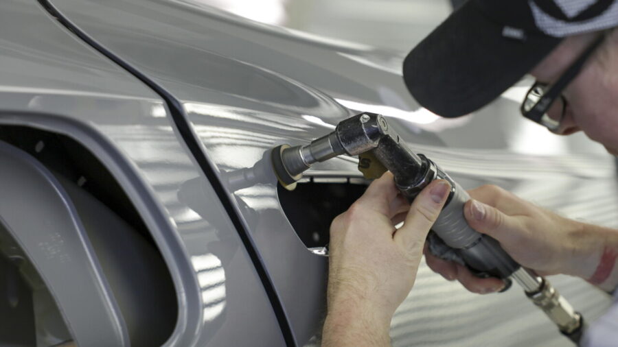 Study Finds One-Third of Italian Automotive Firms Lack R&D Investment