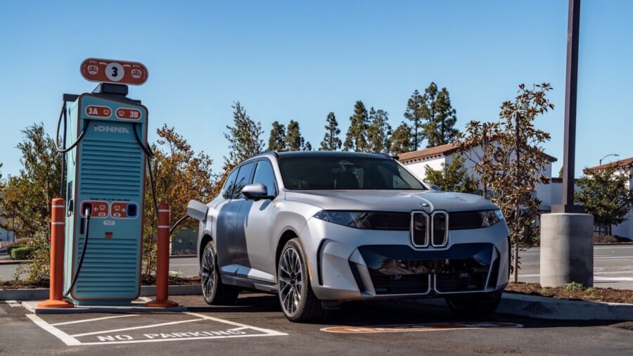 BMW Demonstrates 460 kW Charging Capability for Gen6 Batteries