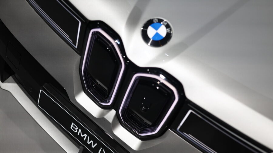 BMW Reports Sales Decline in Third Quarter Amid China Market Weakness
