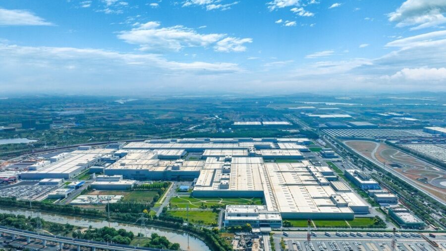 BMW Begins Gen6 Battery Production in China for Neue Klasse