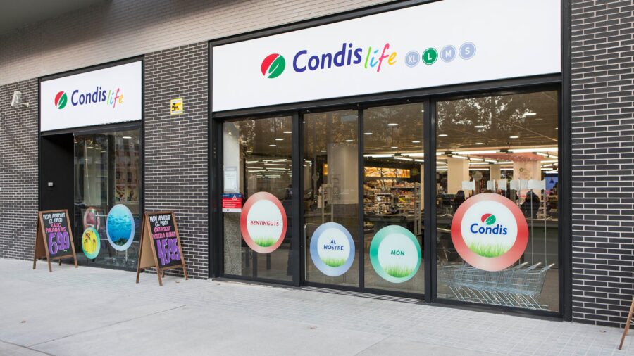 Carrefour Evaluates Acquisition of Condis to Expand in Catalonia