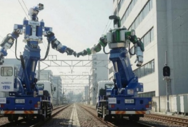 JR East Deploys Chainsaw-Equipped Robots for Railway Maintenance
