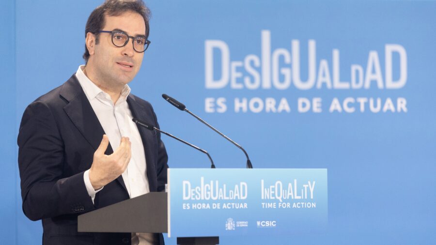 Spanish Economy Minister Supports New Progressive Economist Network