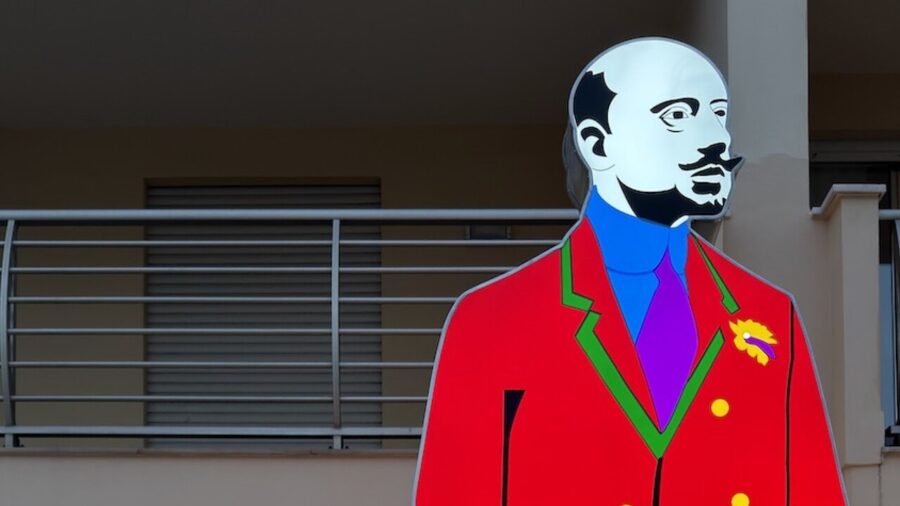 Pescara Unveils New Sculptures Honoring D’Annunzio and Flaiano