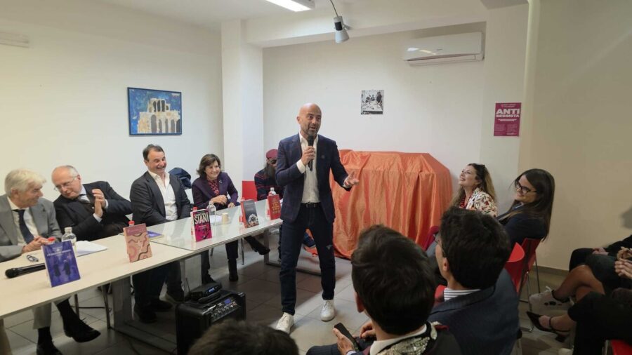 Agrorinasce Awards Honor Books on Legality at Confiscated Livatino Center