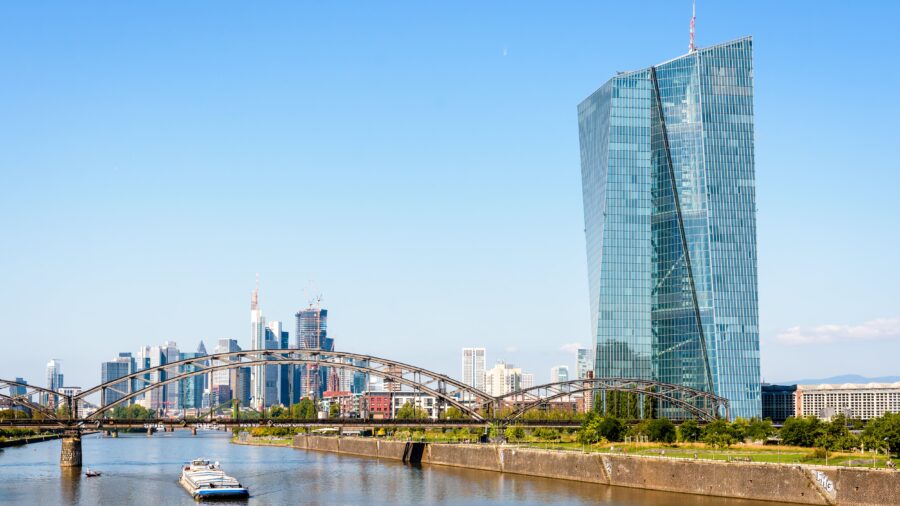 The European Central Bank: Origins and Mandate in Frankfurt