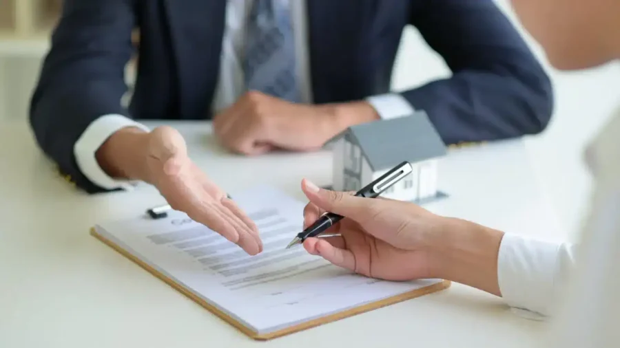 Egypt Expands Notary and Registry Services at Bank Branches