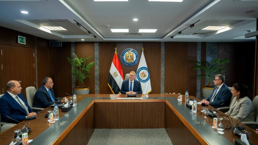 Egypt Focuses on Boosting Local Oil Production