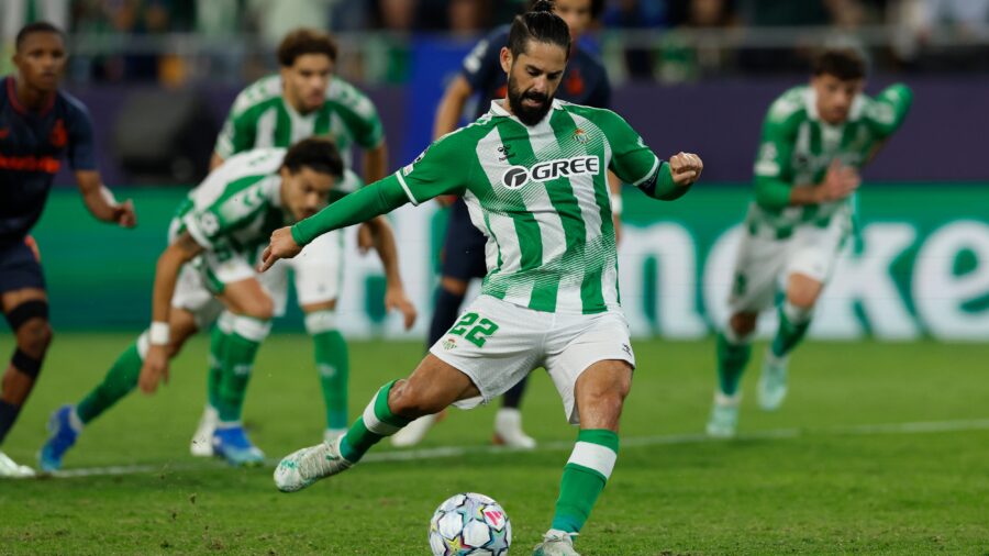 Betis Beats Feyenoord to Secure Third Straight Champions League Win