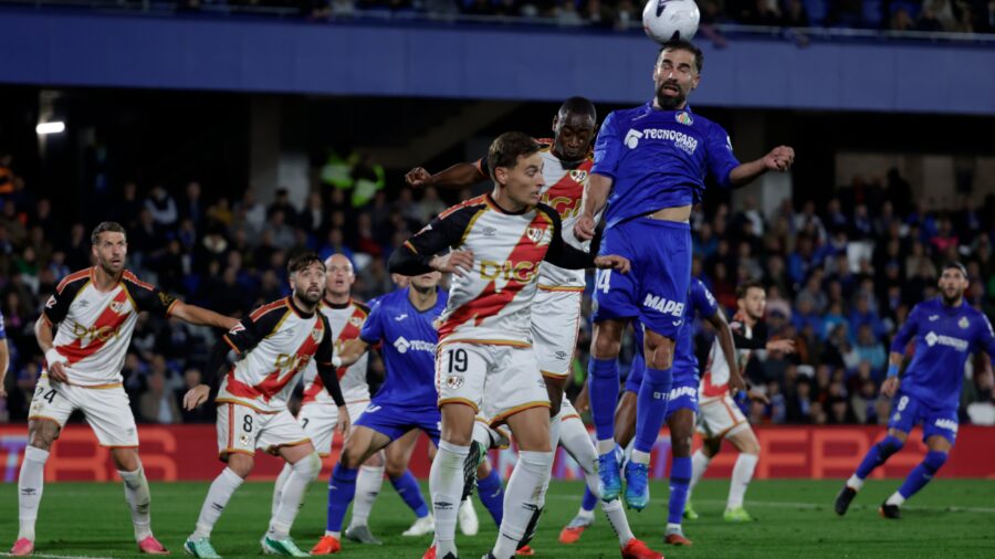 Rayo Vallecano Defeats Getafe Following Early Red Card