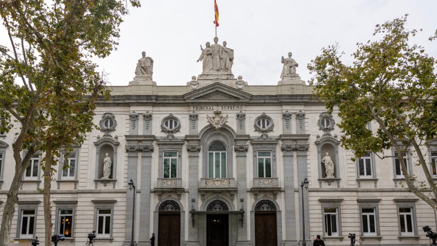 Spain’s Supreme Court Rules on Voluntary Departures in Collective Dismissals