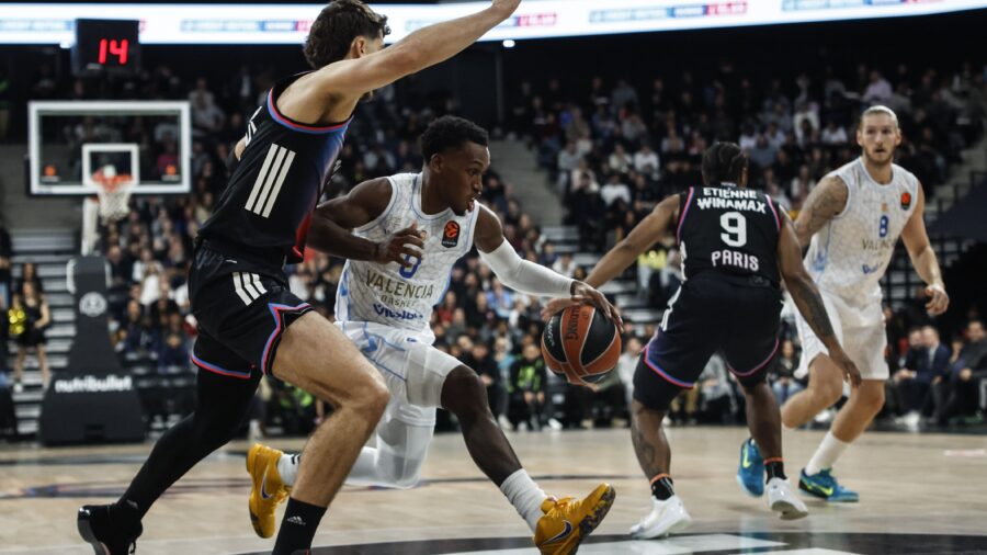 Valencia Basket Defeats Paris Basketball in EuroLeague Match