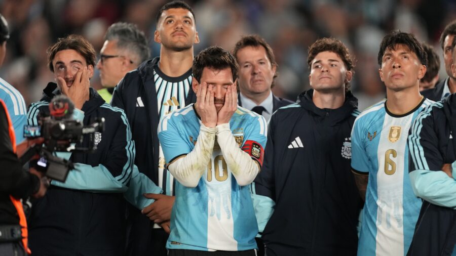 The Time Guardiola Tried to Get Messi to Speak