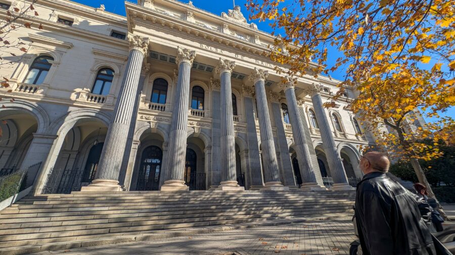 Shareholder Opposition to Executive Pay Shifts to Smaller Spanish Firms
