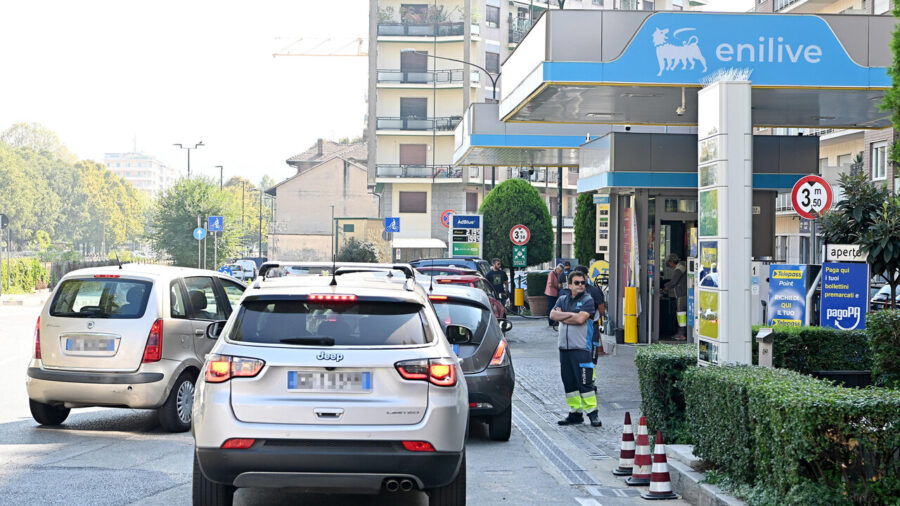 Eni Extends Fuel Price Cap Through End of 2024
