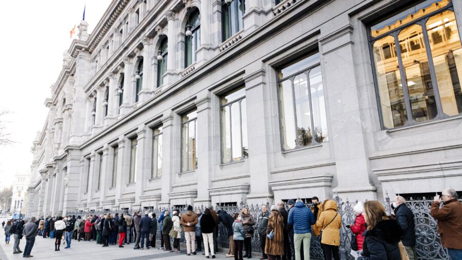 IMF Forecasts Decline in Spanish Public Debt Through 2031