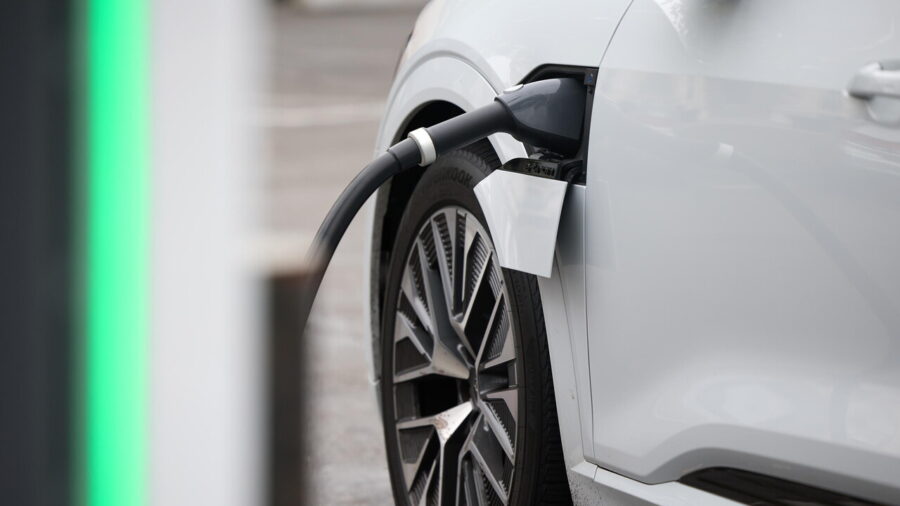 Federauto Says Discussion of Plug‑In Hybrid Misleading Claims Is Crucial for Decarbonisation