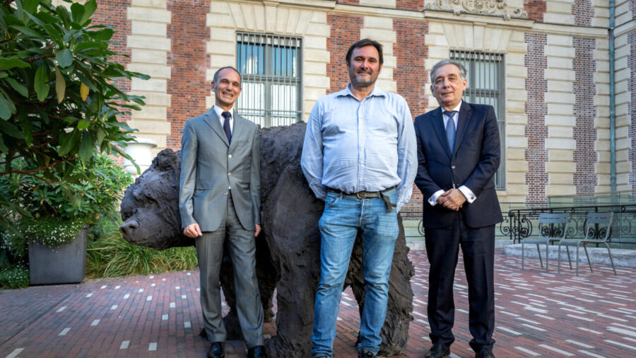 Davide Rivalta Brings Italian Animal Art to Paris