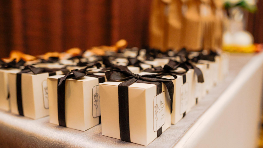 Logistical Strategies for Managing Large-Scale Corporate Diwali Gifting