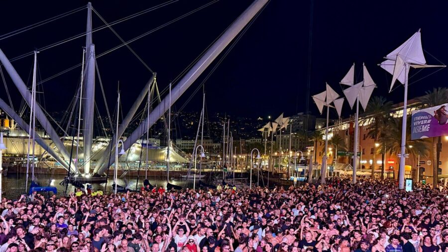 Novah DJ Set Draws Massive Crowds to Genoa’s Porto Antico