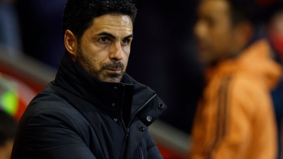 Iraola and Arteta Face Off as Anfield Showdown Highlights Coaching Philosophies