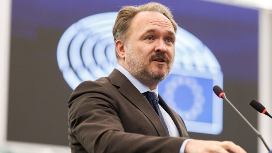 EU Commissioner Warns Global Diesel Market to Remain Tight Through 2027