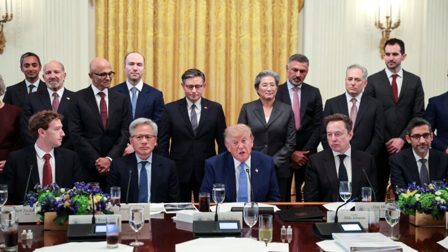 Donald Trump Hosts Artificial Intelligence Roundtable at White House
