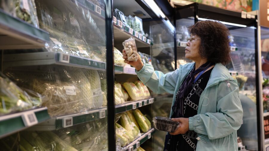 China’s Q3 GDP Grows 4.5% as Exports and Industry Lead Recovery