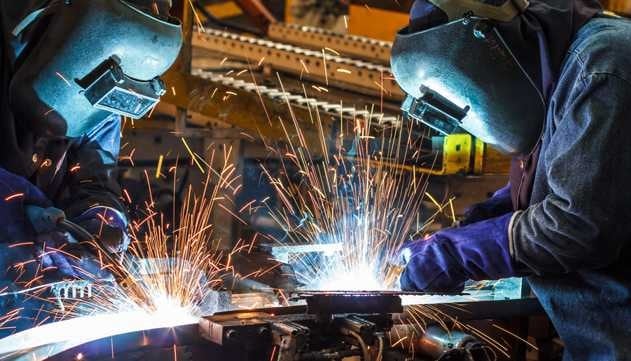 Metal Industry Moves to Limit Sick Leave Pay Supplements Amid Absenteeism