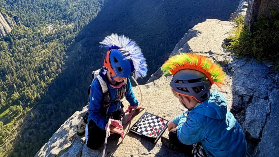 Seven-Year-Old Ascends El Capitan in Controversial Family Expedition