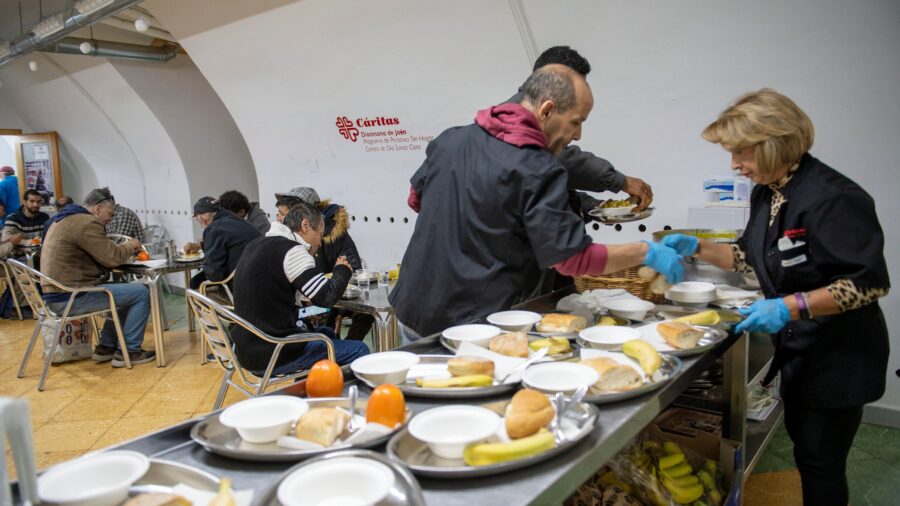 Spain’s Severe Poverty Rate Rises Despite a Decade of Economic Growth