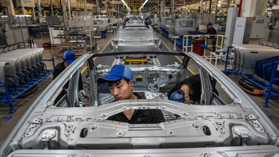 Geely Stock Valuation Lags Despite Strong Earnings Growth