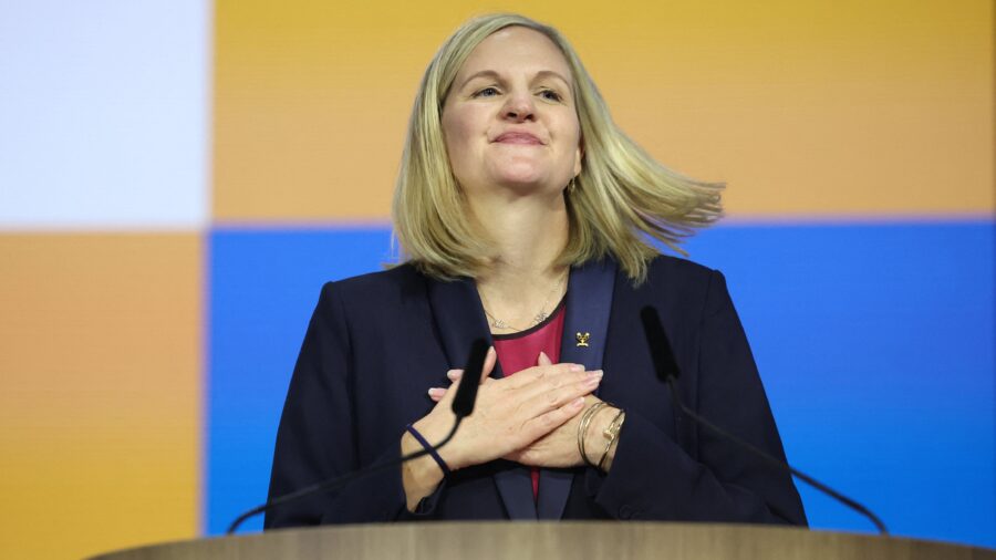 International Olympic Committee Dissolves 12 Commissions