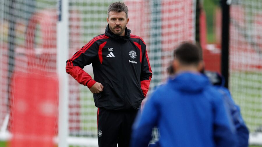 Manchester United delegation visits Madrid amid somber mood