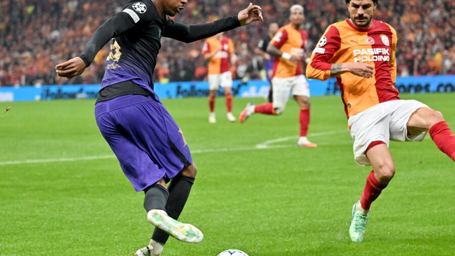 Eric Garcia Praises Barcelona Squad Following Hostile Match in Istanbul